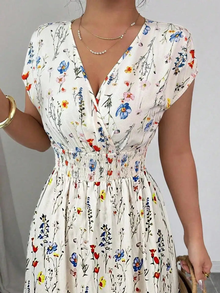 Evelyn | Ditsy Floral Maxi Dress