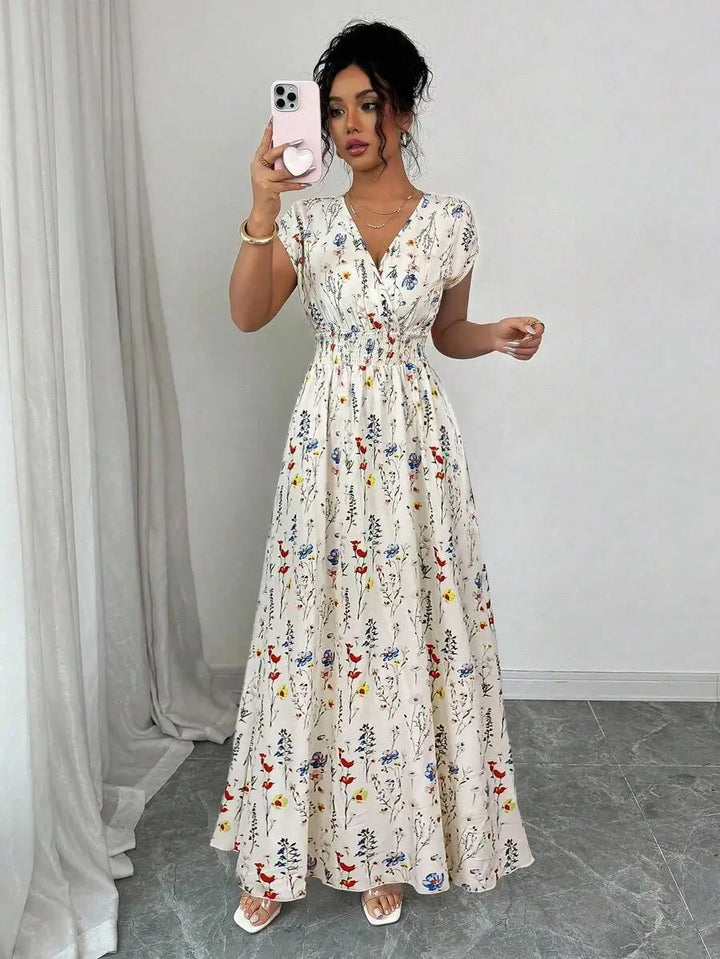 Evelyn | Ditsy Floral Maxi Dress