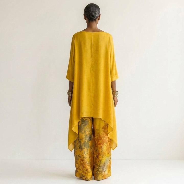 Cariola |Two-Piece Set with Asymmetric Tunic